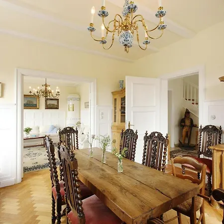 Duenenhaus * Хёрнум